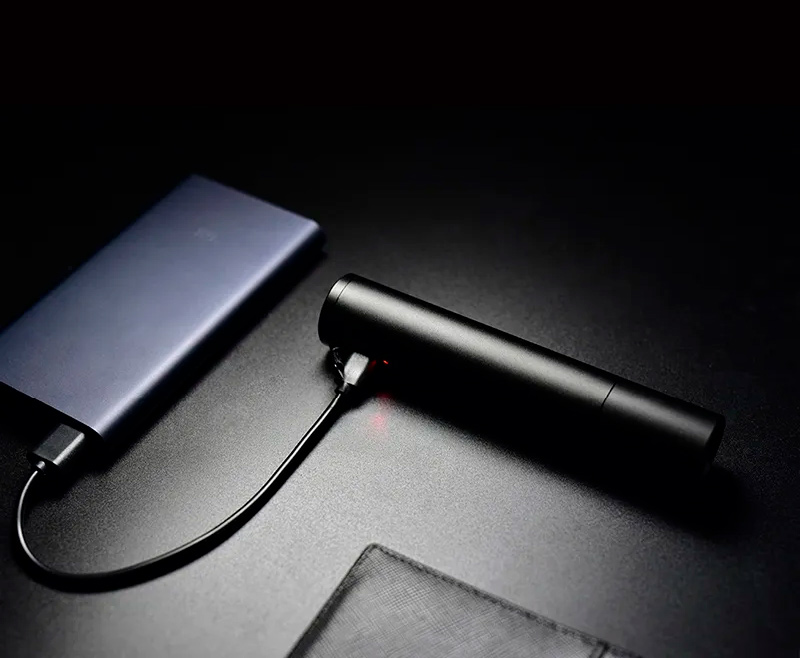 Фонарь Xiaomi Beebest Zoom Metal Flashlight Black F300